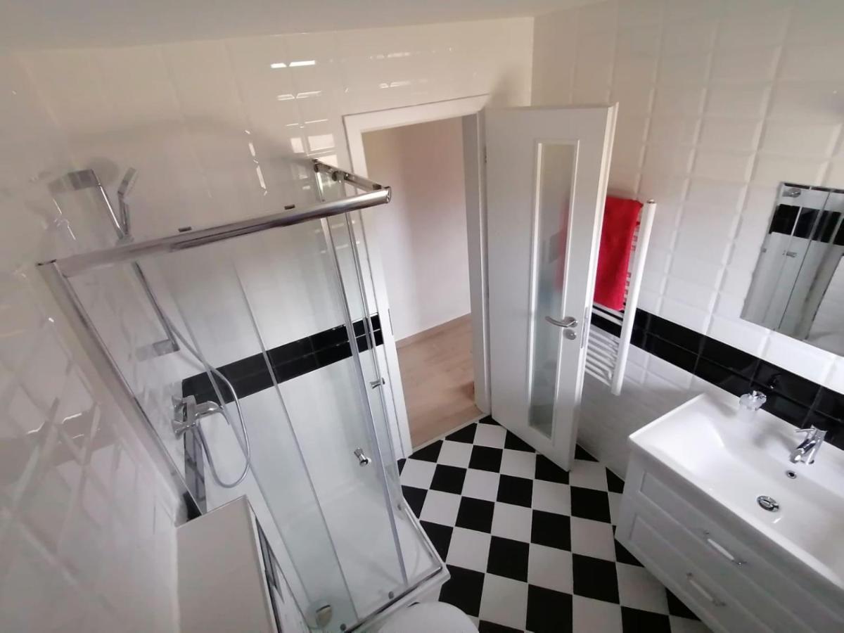 Casa Spas Banska Bystrica Bagian luar foto