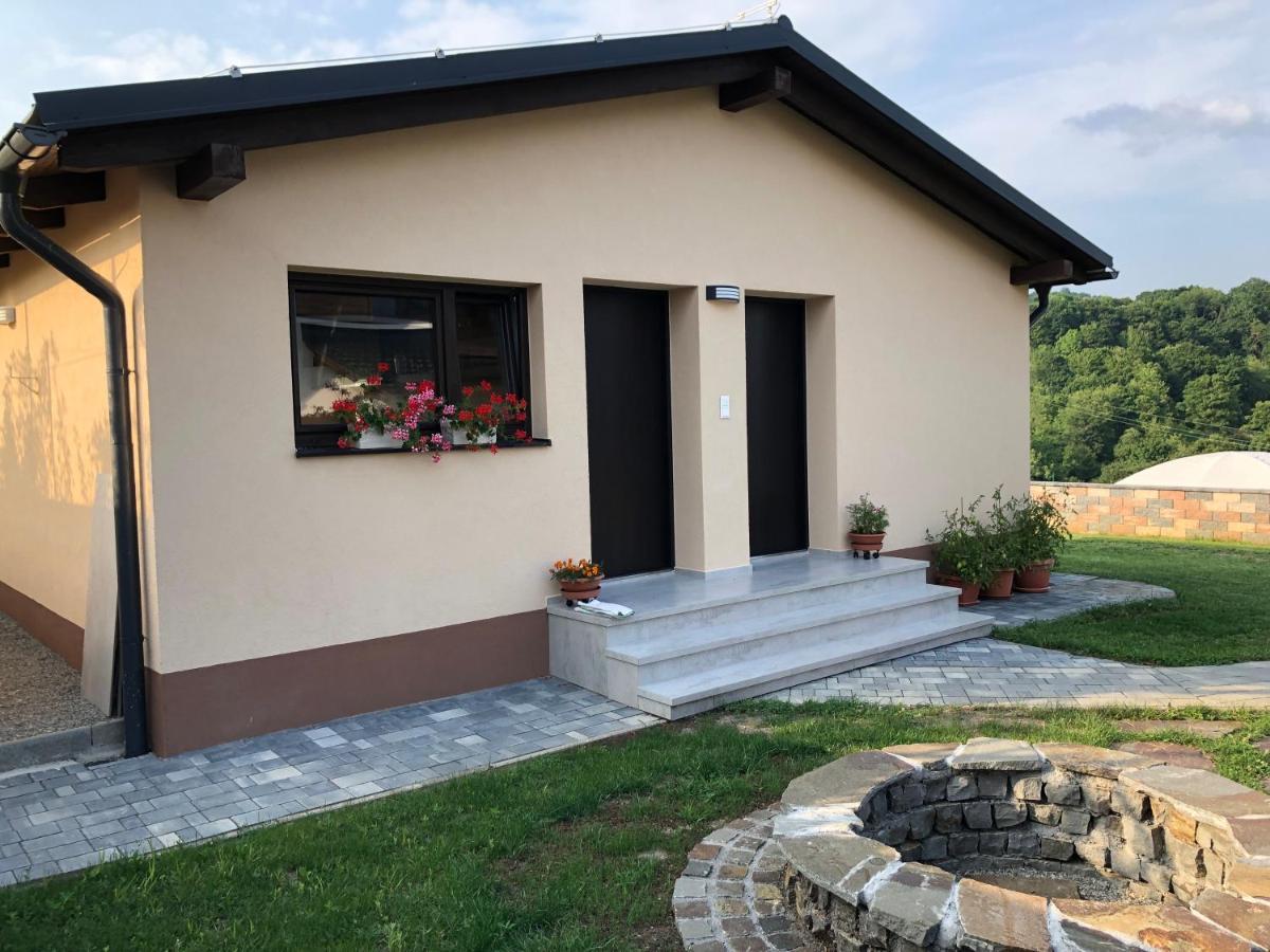 Casa Spas Banska Bystrica Bagian luar foto