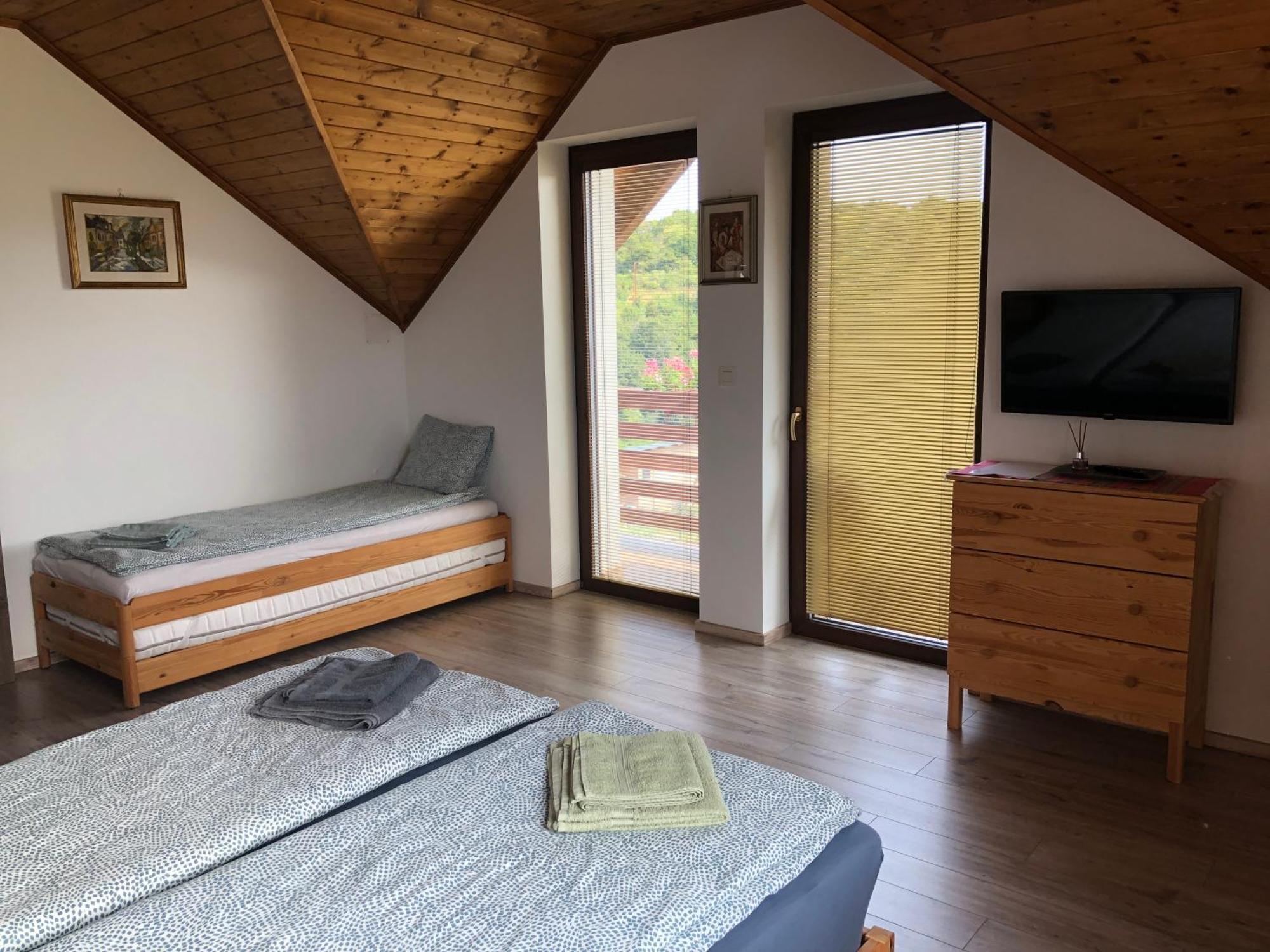 Casa Spas Banska Bystrica Bagian luar foto