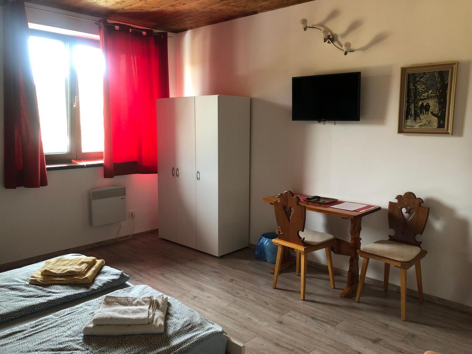Casa Spas Banska Bystrica Bagian luar foto